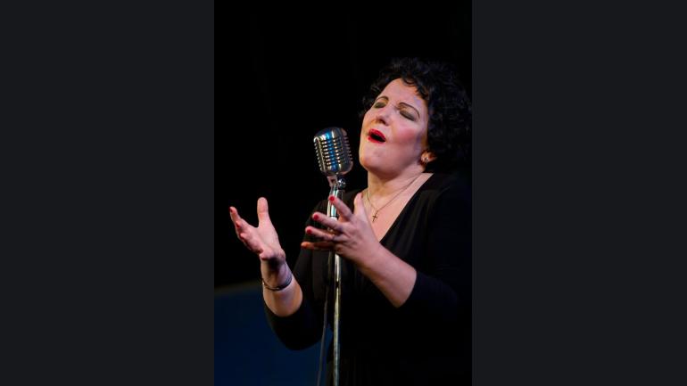 Eve Loiseau sings Edith Piaf - met Jaye Vickers (MUSICEDAM) -