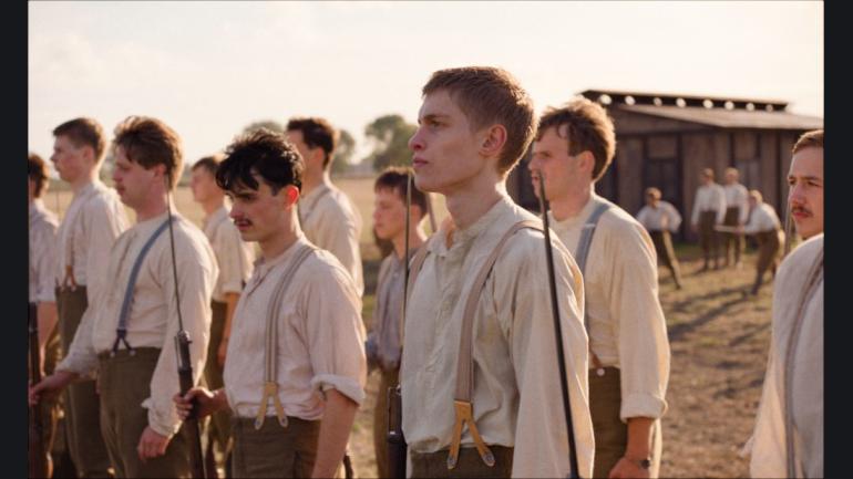 Film By The Sea Door Het Jaar: Coward