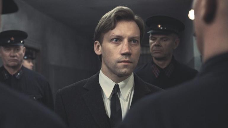 Two Prosecutors (9+)
