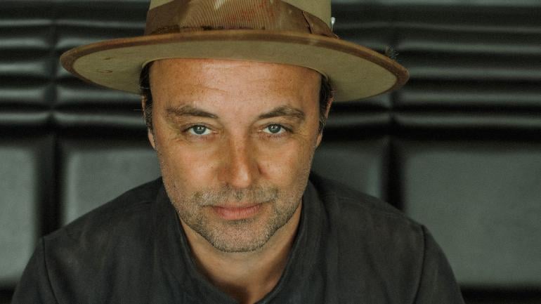 Niels Geusebroek sings Coldplay