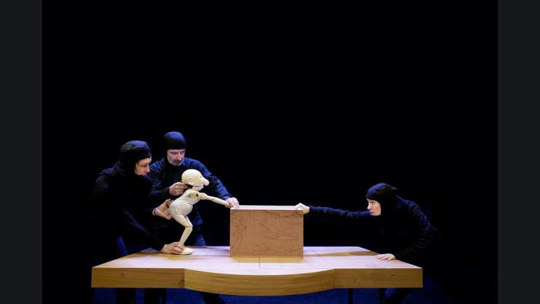 Une Tribu Collectif
