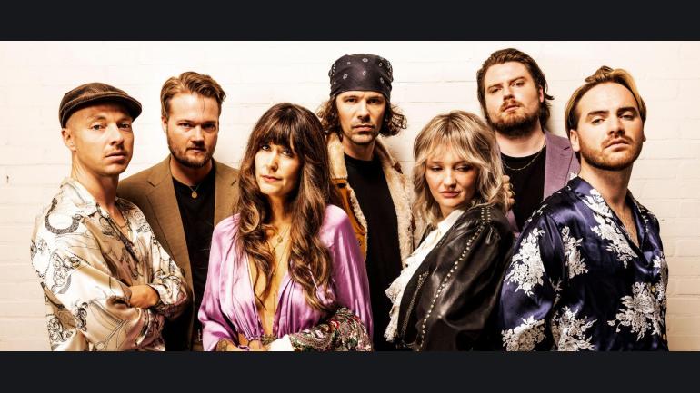 Fleetwood Mac: 50 Years of Rumours