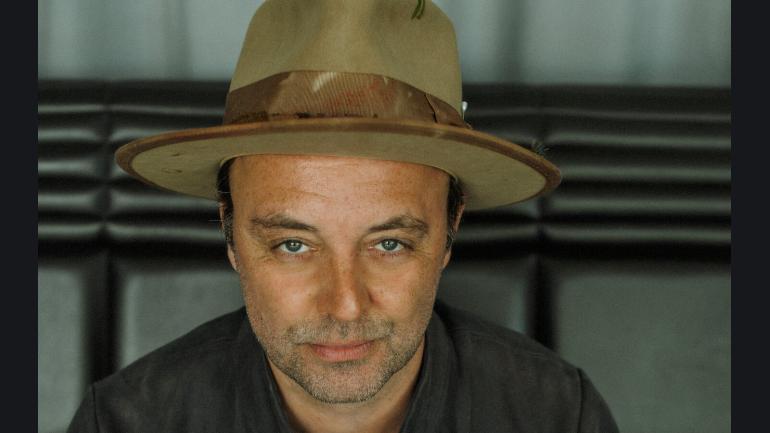 Niels Geusebroek sings Coldplay