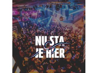 Nu Sta Je Hier