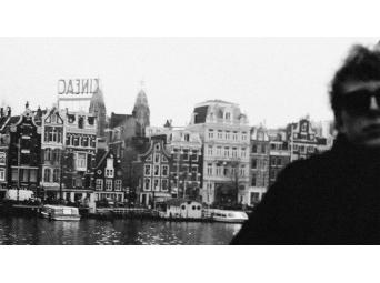 Niels Buijs & The Barfly's presenteren Carouser in de PX