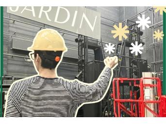 Backstage Tour