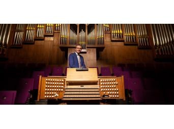Canto Ostinato