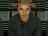Niels Geusebroek sings Coldplay