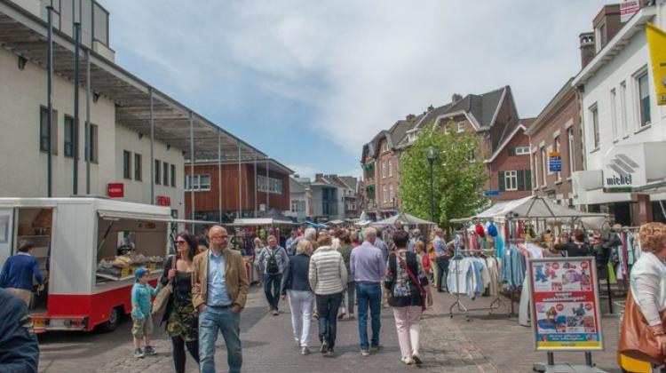 Markt Roermond Uitgaanskrant Com