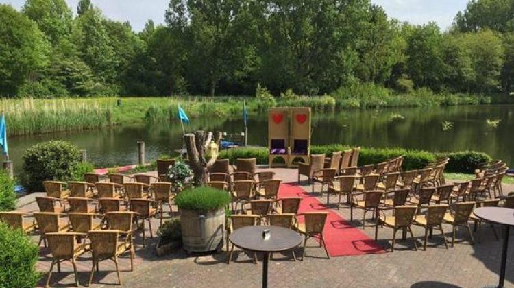 knus, delftse hout p1 | uitgaanskrant